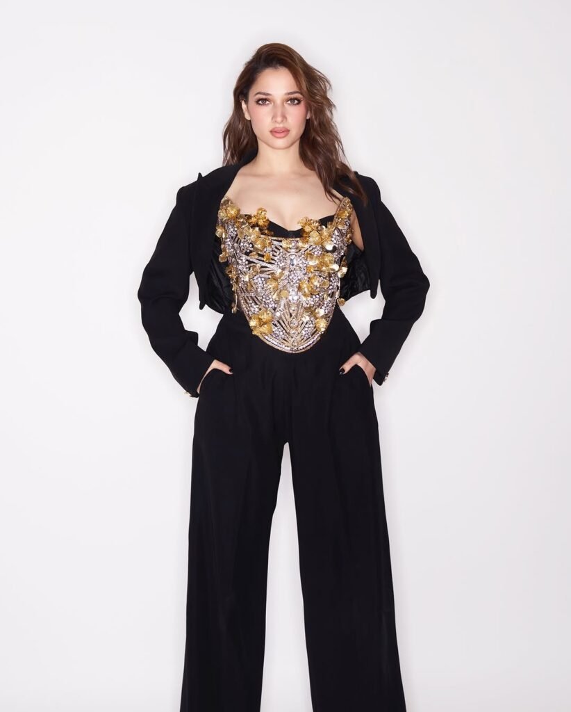 Bollywood Corset Trend