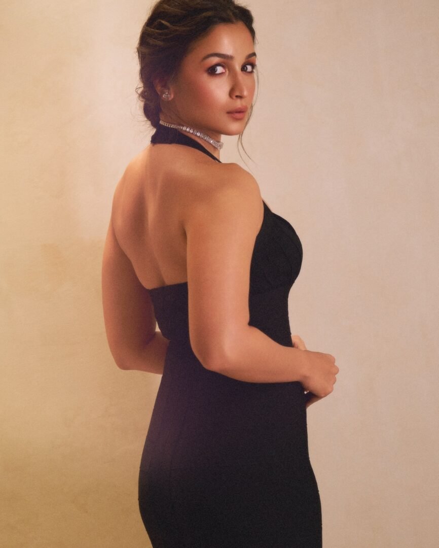 Fashion Face Off: Ananya Panday & Alia Bhatt’s Red Carpet Looks at Filmfare OTT Awards 2025